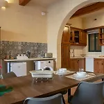 Moonshine Villa